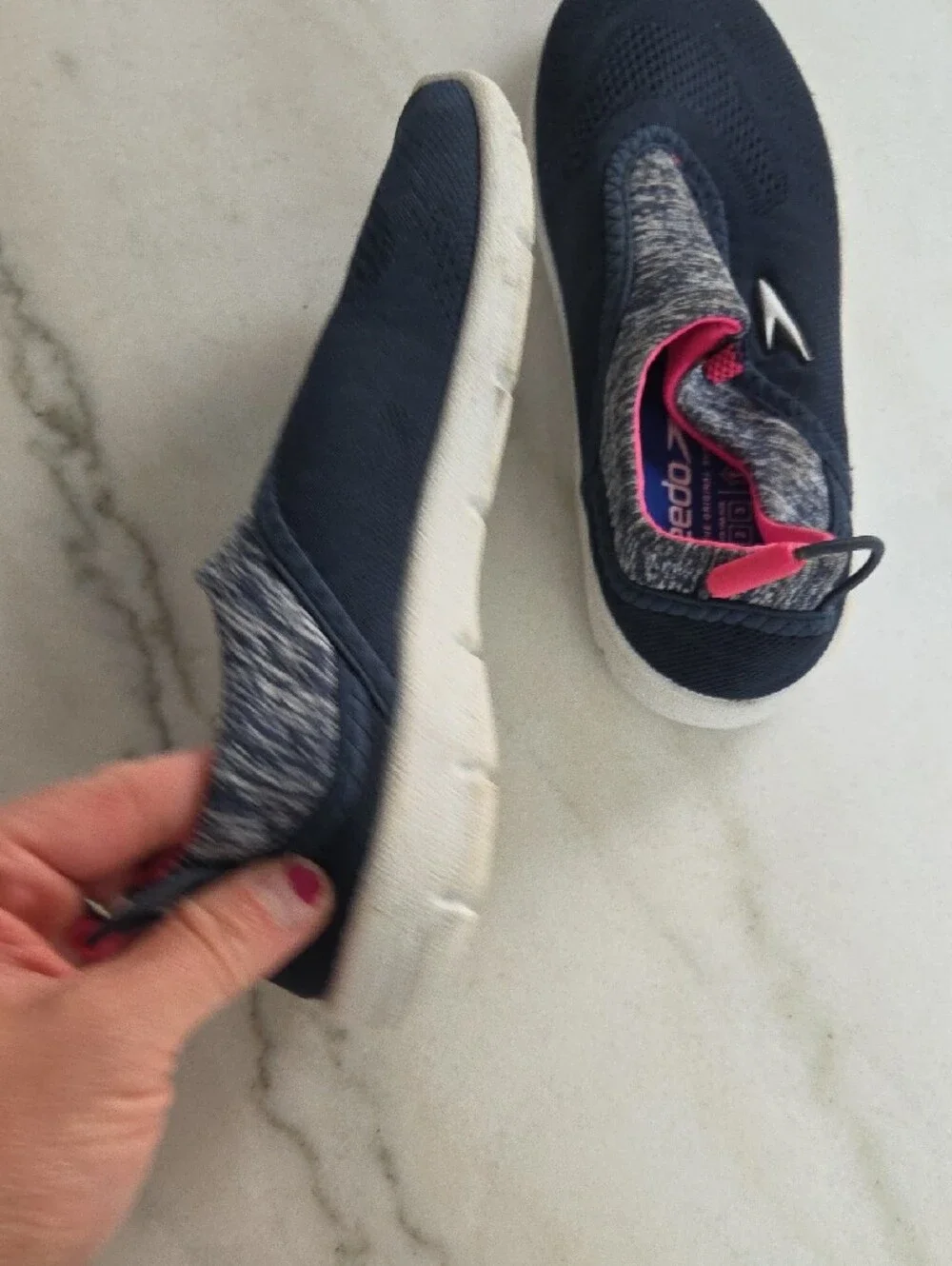 Speedo Navy Slip-On Water Shoes Size 2/3